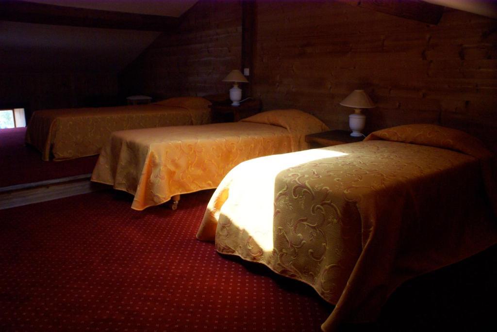 Hotel Le Relais De L'Abbaye Tournus Esterno foto