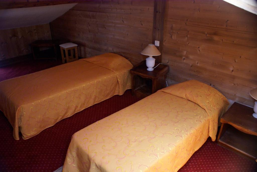 Hotel Le Relais De L'Abbaye Tournus Esterno foto